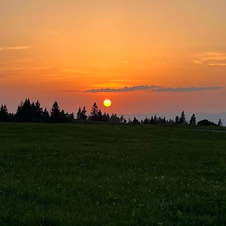 Ferienwohnung Auf Bauernhof Mit Hotpot Und Sauna Sumiswald Esterno foto