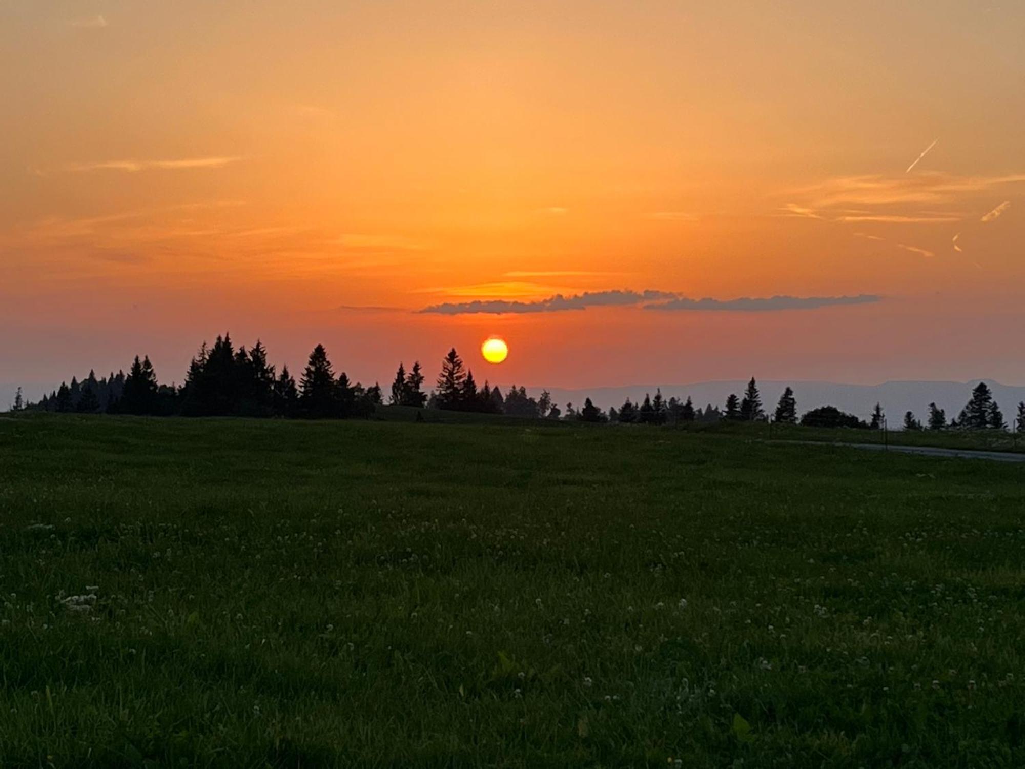 Ferienwohnung Auf Bauernhof Mit Hotpot Und Sauna Sumiswald Esterno foto
